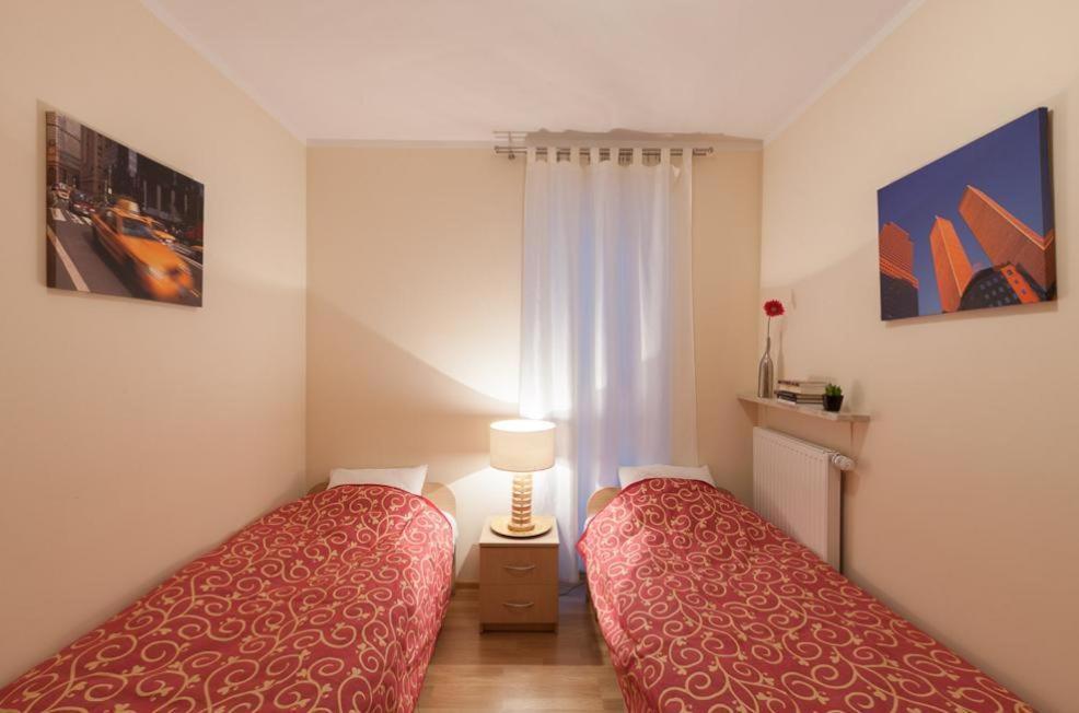 City Aparthotel Wola Warsaw Room photo